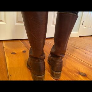 Frye college boots-excellent used condition